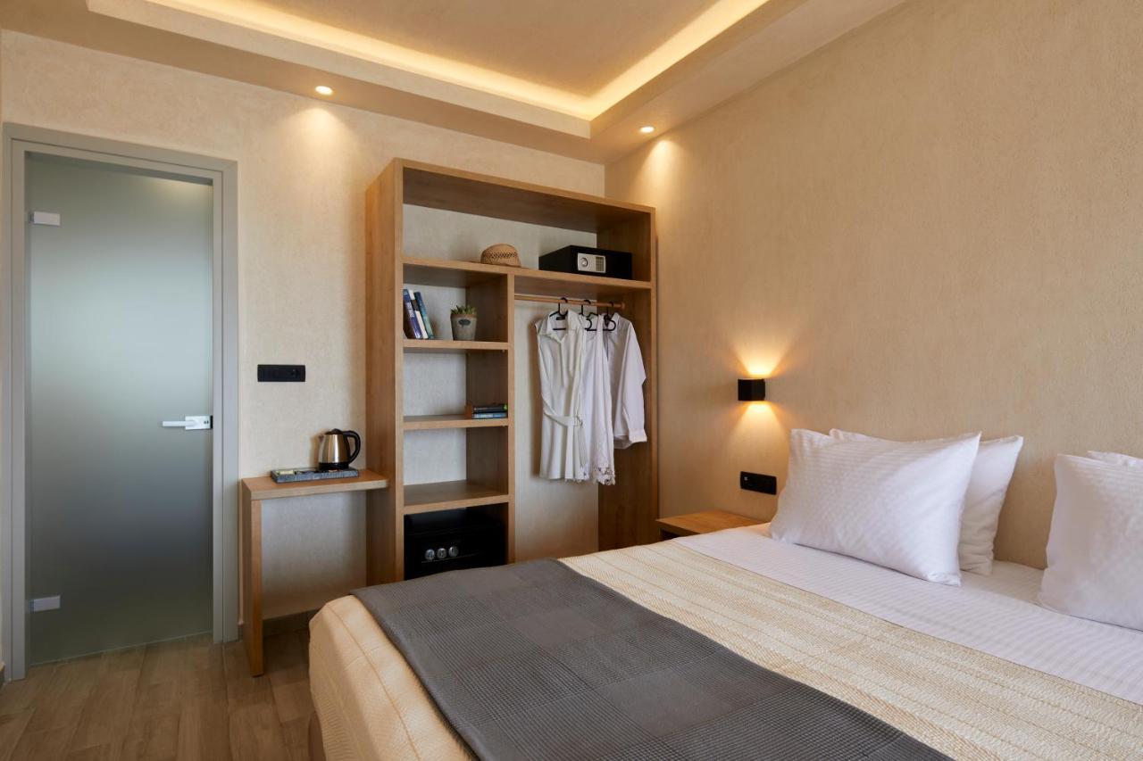 Acropole Sunrise Aparthotel Kamari  Bagian luar foto